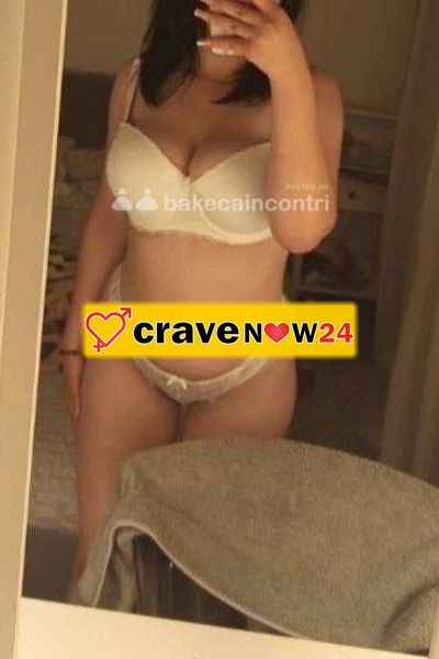 Sara 20 anni rumena mistress piedi bbsm adorazioni parti intime 5 di seno Strapon Piss e faccio anche rapporto !