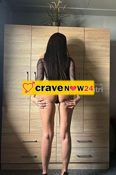 A BOLZANO 🤩 VIKY LA PORCELLINA 😍 TUTTA PEPE ❤️ COMPLETISSIMA❤️LATO B 🤩PIOGGIA DORATA ❤️BACI PASSIONALI IN BOCCA❤️69 E POMPINO AL NATURALE