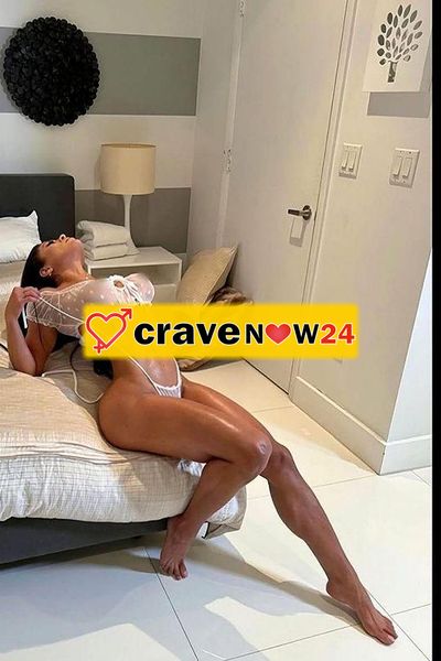 🤩🫠STELLA MAI VISTA FIGA CALDA E BAGNATA MI RITENGO UNA IENA AL LETTO