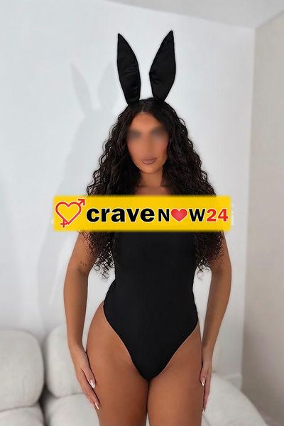 🇮🇹 Ciao, sono Martina 😘 Italiana, sexy e impossibile da ignorare. 🔥✨