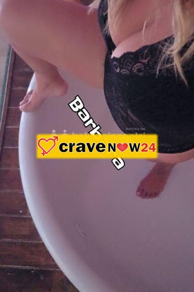A CASORIA 💓NAPOLETANA IN ZONA 💥BARBARA💥 SONO LA REGINA DELLE POMPE CON LE TETTE FINALE IMPERDIBILE..! 💓
