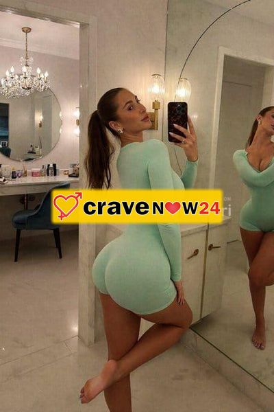 Sono una escort e sono disponibile per un incontro occasionale. Se sei interessato, ti svuoterò il cazzo, sono tutta tua, pronta a farti piacere...