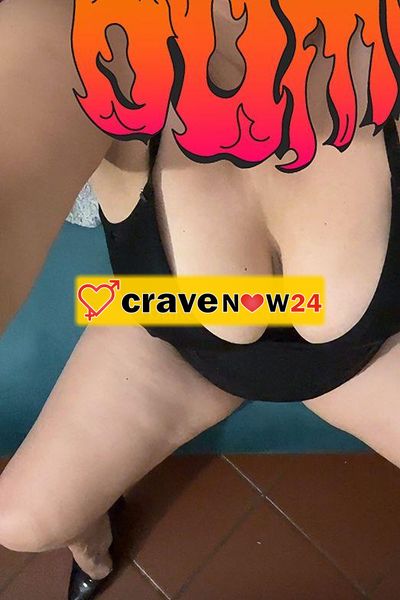 GIIULIA BELLA DONNA MATURA UNA QUINTA DI SENNO COM LA BELLISSIMA AMICA GUADA ITALIANA
TRASGRESSIONE.... FIGA CALDA
CALDA PER TE......
, SARÒ