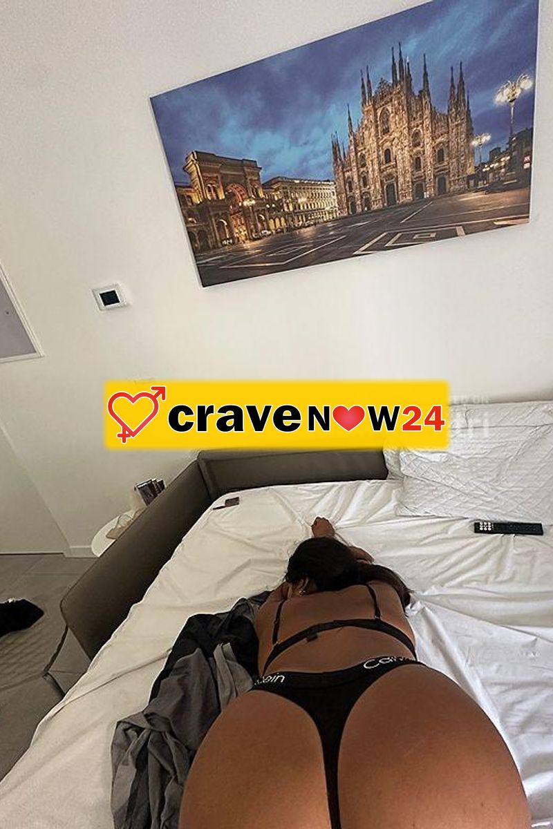 LUCIANA 💖 Una fantastica latina a letto 🍒 Amo succhiare 💋 con la mia bocca bollente e farmi leccare finché non sono bagnata