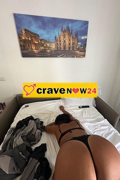 LUCIANA 💖 Una fantastica latina a letto 🍒 Amo succhiare 💋 con la mia bocca bollente e farmi leccare finché non sono bagnata