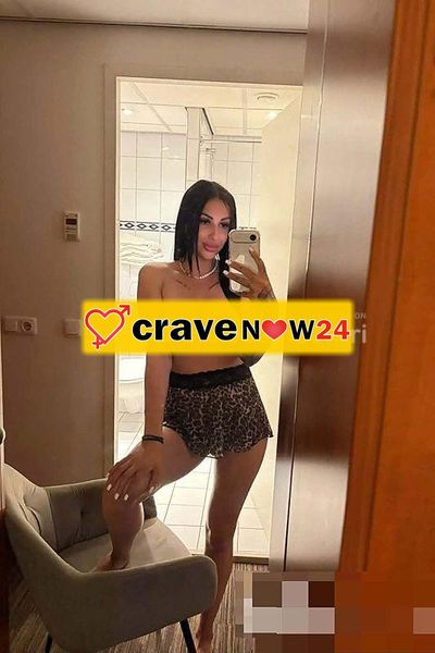 SEXY🍭💎🍬BRAVISSIMA A SUCCHIARE IL TUO BEL CAZZO DURO...ME LO MANGIO MEGLIO DI UN GELATO.🍭🎀FOTO VERE🎀 BELLISSIMA DOLCE,SENSUALE🛑