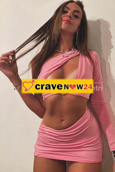Sono una ragazza molto dolce , calda e gentile . Amo essere baciata alla francese sentire