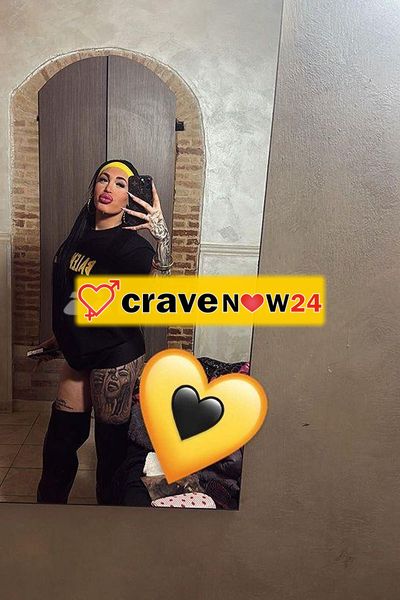 APPENA ARRIVATA MARTINA RAGAZZINA ITALIANA VERA AL 💯