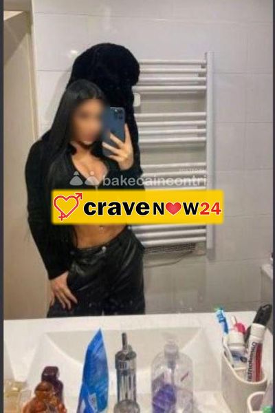 SABRINA... Bellissima donna Cubana 38enne appena arrivata a Trieste... Molto Sexy e provocante, prova il vero calore dei caraibi!!! Unica e reale!!!