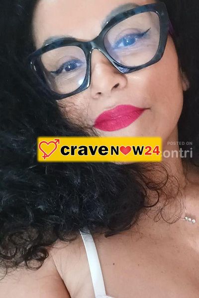 GORIZIA. LIA STREPITOSA MILF 50ENNE ELEGANTE E BIRICHINA AL PUNTO GIUSTO E SOLO PER VERI INTENDITORI.