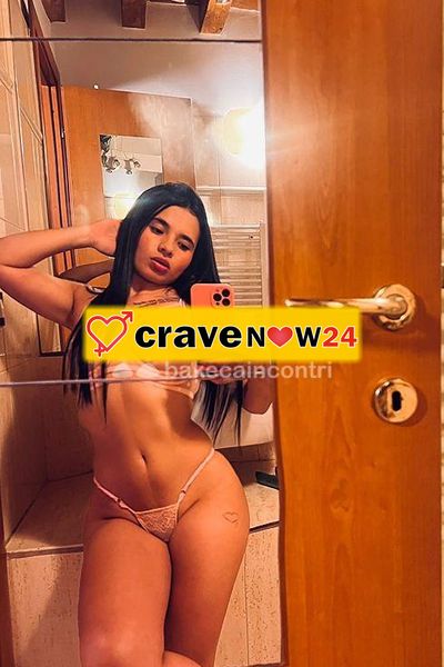 Appena arrivata 🍀💣 Vaiolet, 23 anni, bellissima e unica: tutta per te. Fantastica ed elettrizzante 💚 Squirting vero 💋😍 Massaggi bollenti 🎀🧸🪄