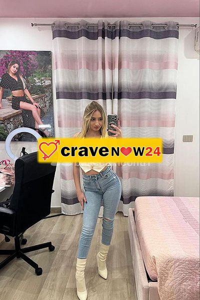 NOVITÀ ♥️ FAVOLOSA BIONDINA🔥23 ANNI🇮🇹ITALIANA🐷CON UN MERAVIGLIOSO SENO😘E UN CULO DA FAVOLA 💋🥰 MI PROPONGO 🐷 X CAMSEX PICCANTI 🌶️& INCONTRI❗️
