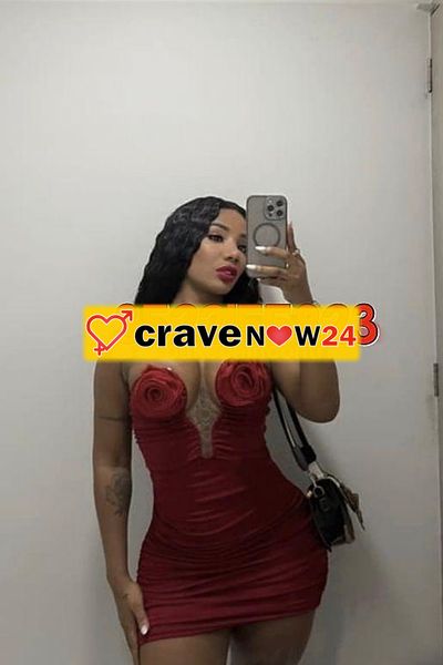 SIENNA APPENA ARRIVATA A CAMPOBASSO BELLISSIMA SENSUALE AFFASCINANTE BELLISSIMA COMPLETISIMA