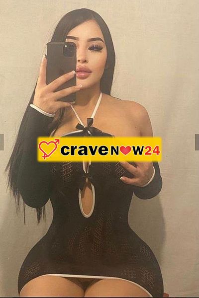 APP ARRIVATA PICCOLA TROIA🐶ADORO SUCCIARE CON LA MIA CALDA BOCCA 👄 ED ESSERE RIEMPITA