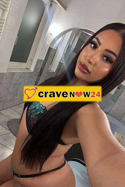 BOLZANO 💯FOTO REALI BAMBOLINA DOLCE 😋SEXY CALDA 🔥E MOLTO DISPONIBILE ANCHE CON AMICA 😋