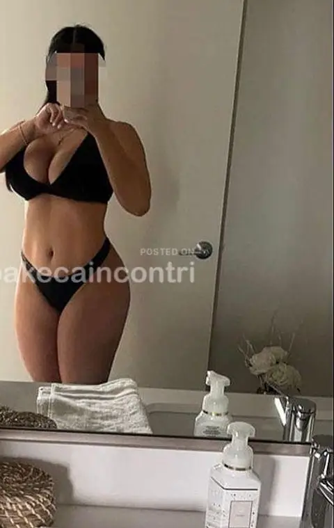 CIAO SONO NATASHA😘 LA REGINA DEL PRELIMINARE BOLENTE E SENZA FRETTA TI FARO IMPAZZIRE CON LA MIA BOCCA DI FUOCO 🔥