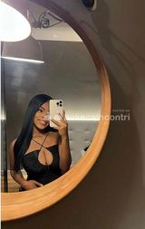 NINA🔥👄✨APPENA ARRIVATA ✨PASSIONE SENZA LIMITE 🔞STANCO DELLE SOLITE FREGATURE🚫VIENI A TROVARMI ❤️💦