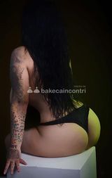 VERA TROIONA TETTONA_?💋? SBORRAMI IN CULO ??VISO ?💋? BOCCA ?💋?VERA PUTANA ??💋POMPINO AL NATURALE DOVE VUOI?? PIOGGIA DORATA LATTE DI FIGA VERO, PA