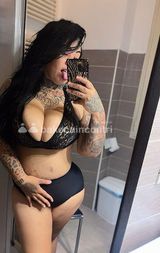 VERA TROIONA TETTONA_?💋? SBORRAMI IN CULO ??VISO ?💋? BOCCA ?💋?VERA PUTANA ??💋POMPINO AL NATURALE DOVE VUOI?? PIOGGIA DORATA LATTE DI FIGA VERO, PA