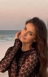 LAVINIA RICEVO E RAGGIUNGO...IN HOTEL O A CASA TUA PRIMA VOLTA  SPLENDIDA RAGAZZA MOLTO DISPONIBILE PER MOMENTI INTRIGANTI...