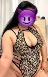 Ritornata di nuovo a Cesenatico foto reale 100% bella mora con figa calda 👠🔥❤️🍒