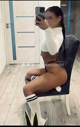 RAGGIUNGO CON AMICA❤️‍🔥FOTO REALI 🍓Molto simpatica, sensuale carina 🍭🍭dolce ...Foto Reali Mi piace fare ❤❤Amore . 🔥🔥Facciamo tutto con calma,