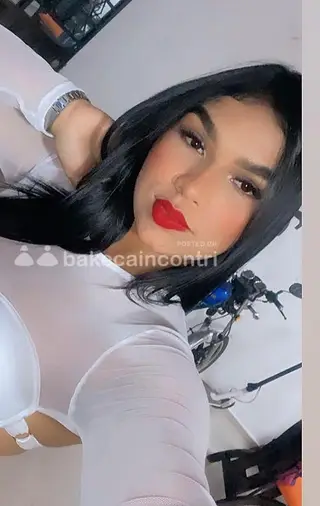 COMO🍭🍭 COMO 🍭🍭, PRIMISSIMA VOLTA COGLI L’OCCASIONE 🩷 🌸🌼💕🌼💕 APPENA ARRIVATA A COMO VICINISSIMA A PIAZZA VITTORIA E VIA MILANO 🌸🌼💕 MELISSA VENEZUELANA G