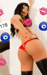 Karolinaxxlpornostar