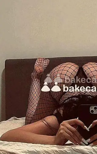 Bambola italiana al 100%😍sono una vera professionista del pompino con una gola profonda da provare tutta quanta 😜