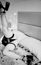 Strappa l mutandina amore strappa la mutandina
Vieni a sentire come lecco il gelato a la panna