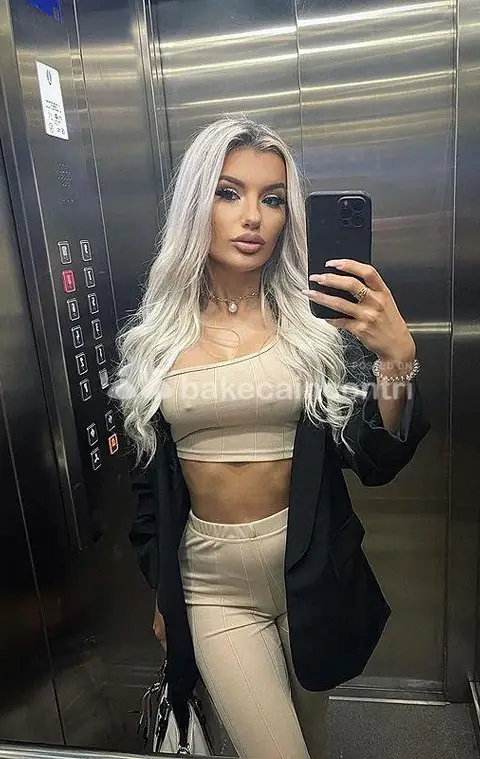 Novita assoluta Foto al 100%reali e autentiche massagiatrice fetish piedi squirting