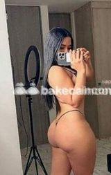 CLAUDIA NOVITA****SQURTING PIOGGIA *APPENA ARRIVATA PRIMA VOLTA ****LATO B E 69 TUTTO INCLUSO****COME NEI FILM PORNO****PRELIMINARI