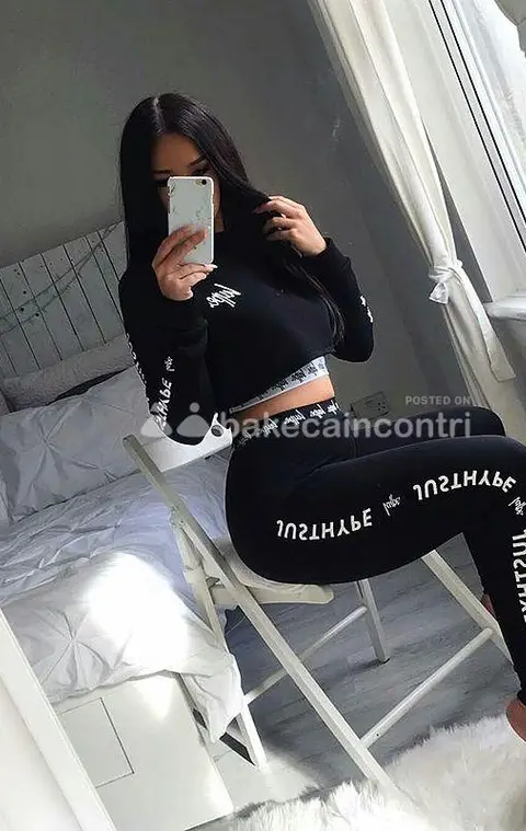 ITALIANA CHIAMAMI PER INFO SOLO PER OGGI ENTRO LE ORE 11:45 IN MATTINATA