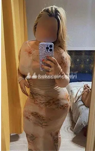 BELLA SEXY IRRESISTIBILE SONO UNA TROIETTA MOLTO ESPERTA E DISPONIBILISSIMA !!!!!! SENO NATURALE CALDA ARRAPATA PRONTA A TUTTO PER FARTI GODERE TUTT