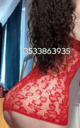 appena arrivata  faccio tutto una ore di relax viene 2 volte preliminare naturale fine alla fine venuta libera