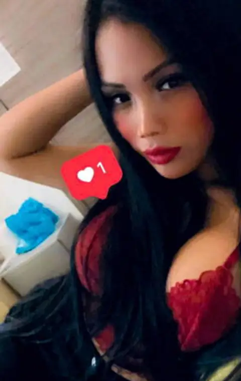 🌸PAULA🍭DOLCE RAGAZZA🍭ZOCCOLA IN CALORE🔥PRONTA A FARTI SBORRARE💦COME UN VERO PORCO🐷 SIMPATICHA♥️ VISO D'ANGELO MA DIAVOLETTA😈 A LETTO🇵🇪📸🔝