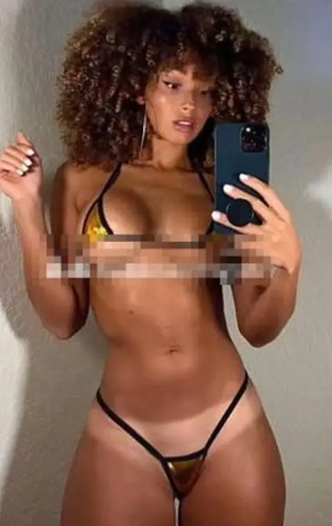 MIE FOTO SONO REALI AL 100% QUELLA CHE VEDI IN FOTO E QUELLA CHE TROVI DIETRO LA PORTA DA ME NIENTE BRUTTE SORPRESE🥰