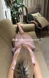 😍😍Ambiente climatizzato,ADRIA,bellissima donna,sono completissima,pompino scoperto,squirting,lato b,figa stretta tutta per te😍😍😍