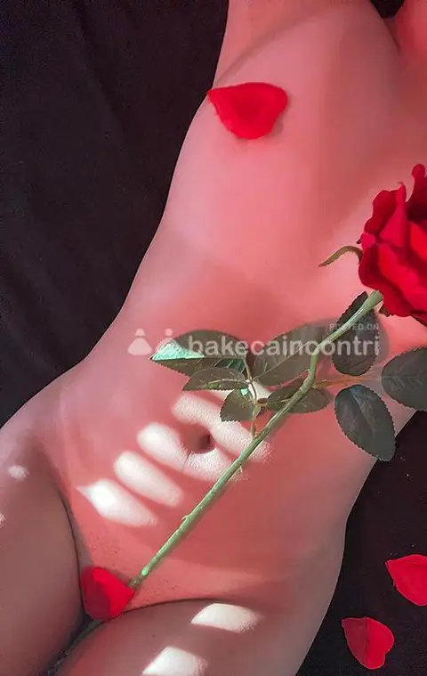 ♥️♥️ CLARA ITALO CINESE FOTO 💯 VERE,❤️❤️
