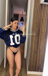 APPENA ARRIVATA!! JESSICA🔥BELLA RAGAZZA CON BELL CORPO🤤 SENSUALE PER TE😈BELL CULETO🍑 LA FIGHETTA BAGNATA💦 CON BELL SAPORE A 🍓🍓🍓😈FOTO 100% ORIGINALE...