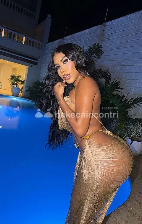 APENA ARRIBATA A PESCARA SONO MOLTO CALDA🔥🥵🔥