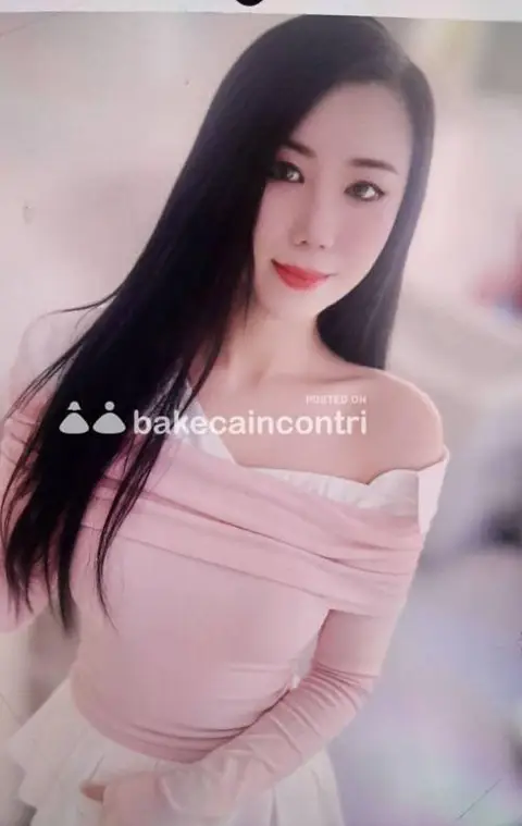 OGGI 2 NUOVA ARRIVATA ORIENTALE, dolce come il miele incredibilmente sexy la mia specialità e l’orale fino la fine !!