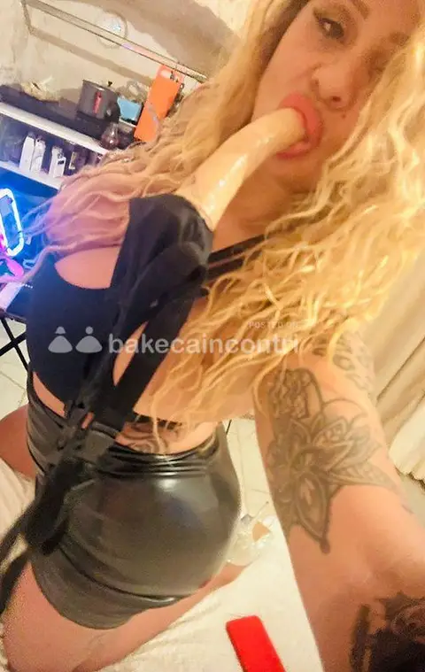 MARTINA FRANCA ❤️❤️❤️🤨-------I 💝PUTTANA VERA POMPINO ——-SCOPERTO💖💖💖💖💖💖💝💝💝FIGA ——-BOLENTE
