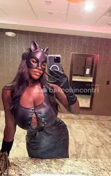 TORNA A GRANDI RICHIESTE MISTRESS NATALY gli regina delle varie misure dello strapon e giochi dannunziani VI ASPETTO NUMEROSI