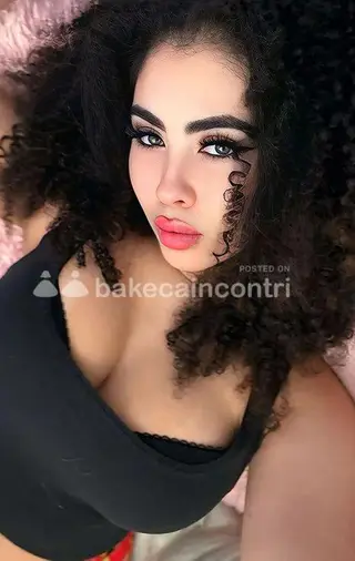 🔥🇮🇹🇨🇺 🔥🔥Novità assoluta 🔥 Italo cubana Ricciolina 🇮🇹 🇨🇺per la prima volta in citta chloe giovanissima 22enne sexy dal volto tenero ma dal fisico passi