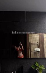 Alice studentessa italiana👅🔥 sempre calda e giovane👅♥️ voglio vedervi godere su di me👅💦♥️ ho sempre voglia e mi piace essere guardata👅♥️♥️ il mio desi