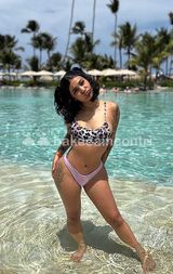Ciao, sono una giovane donna molto dolce, attraente e divertente pronta a vivere una passione con te