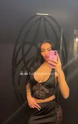 💋 Rumena 💋 Se cerchi un momento di piacere, relax e un'esperienza confortevole, all'insegna dell'affetto e della massima soddisfazione, sono una ragaz