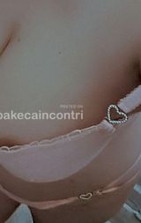 RAGAZZA ORIENTALE PICCOLINA 21 enne TROIETTA ADORO SUCCHIARE 🍭CON LA MIA CALDA BOCCA ED ESSERE 🍭LECCATA 👅FINO A BAGNARMI