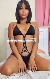 Pamela ✨en un bello apartamento con aria condizionata💕 per pochi giorni ✨ a Viterbo esto puré ala será tardi notte ❤️UNA ORA due VENUTE BACII CON L